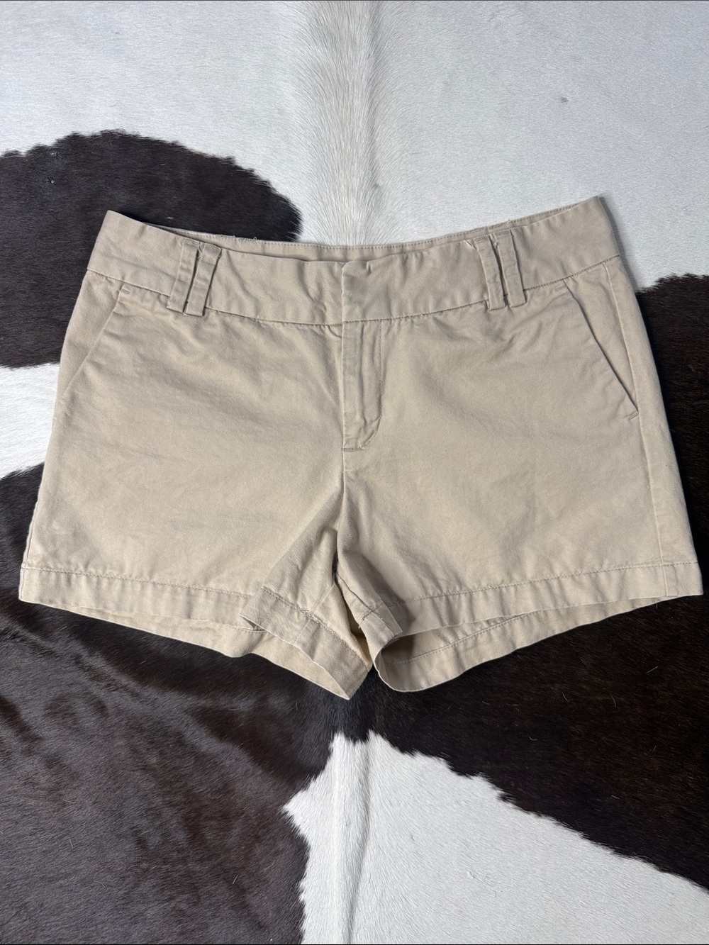 Women's Casual Cotton Bermuda Shorts in Tan